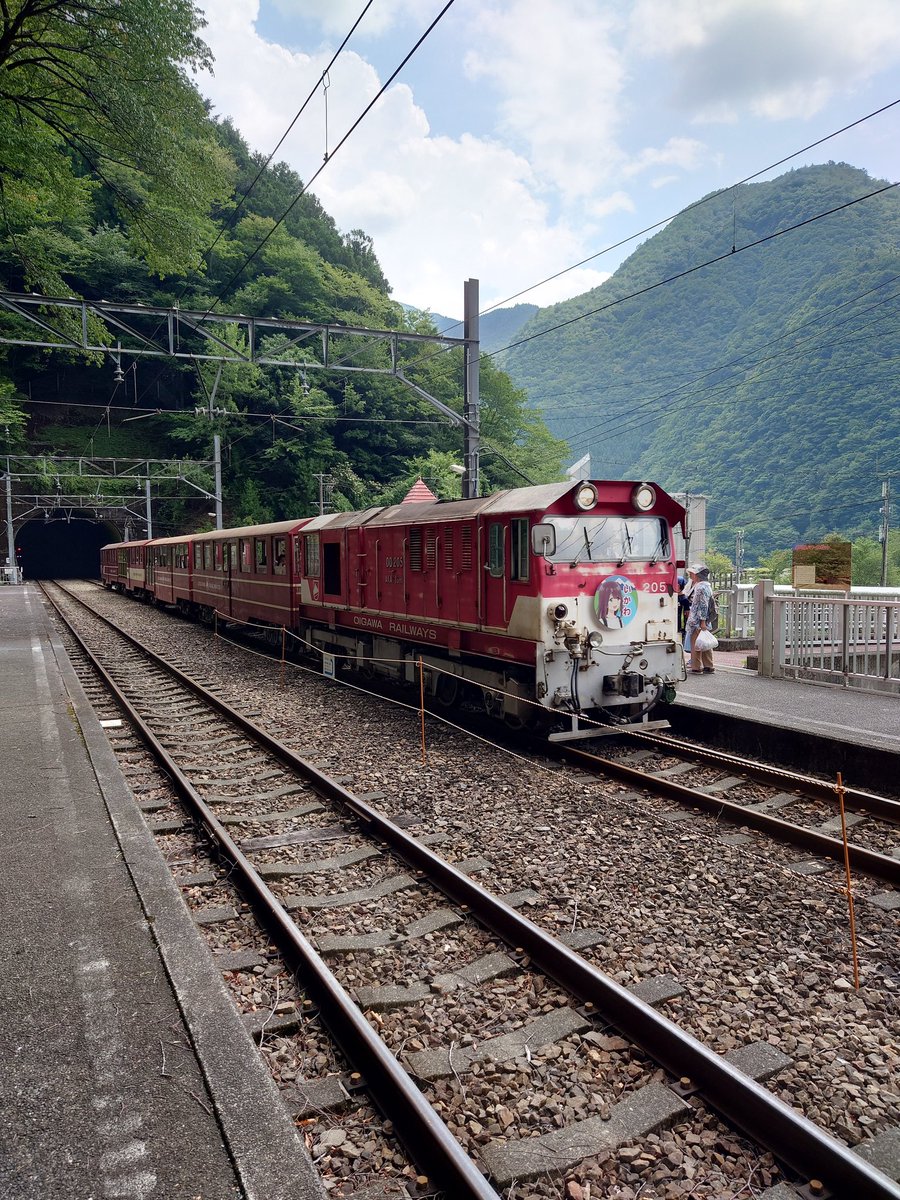 a0380m's tweet photo. 井川線でゆる旅
#ゆるキャン
＃大井川鉄道 https://t.co/4WfSvvyGgi
