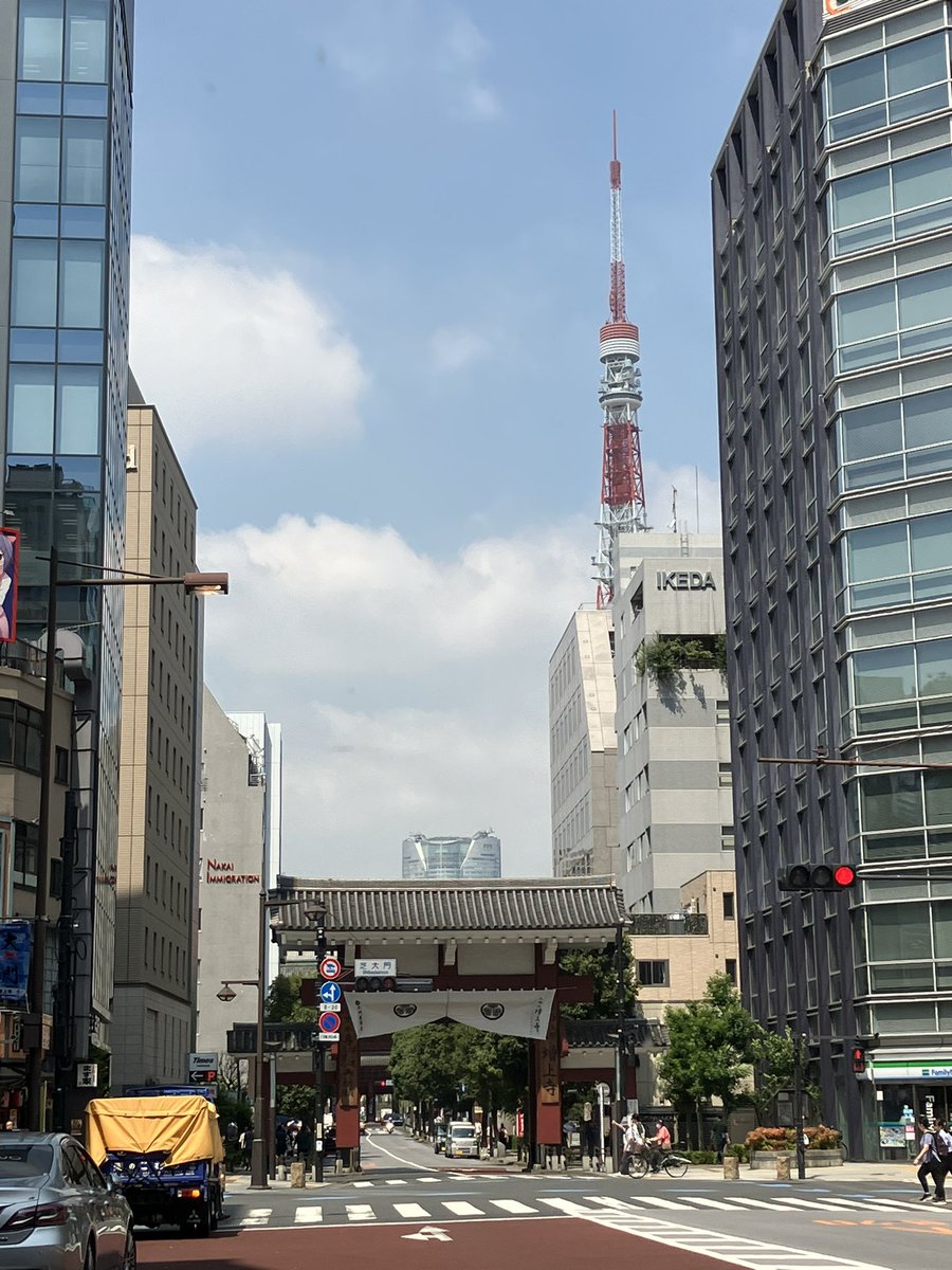 姫路から車で作品を運んでプチ観光。
暑ささえなければ楽しかった。