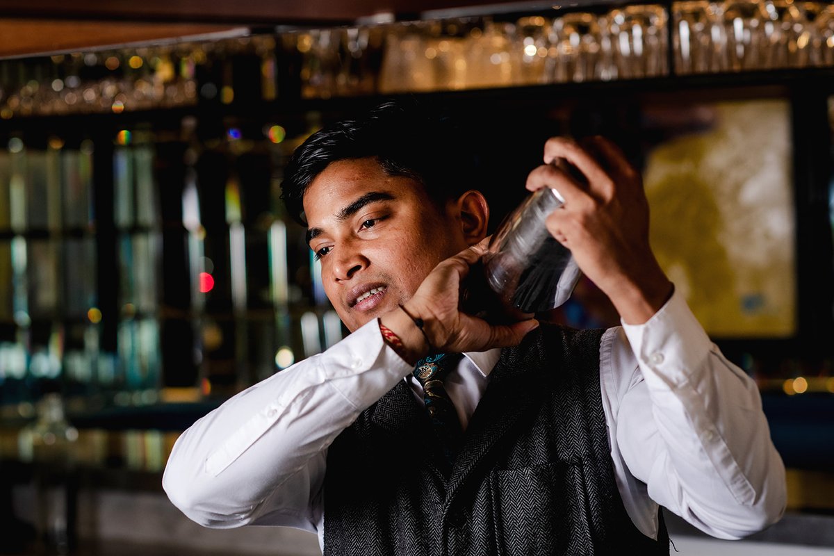 What are you drinking on the next visit? Allow our talented team of mixologists to shake up your time at our table with something that’s sure to quench your thirst from the latest cocktail list. Perfect aperitifs to get you started.

#cocktaillovers #mixologyart #londonrestaurant