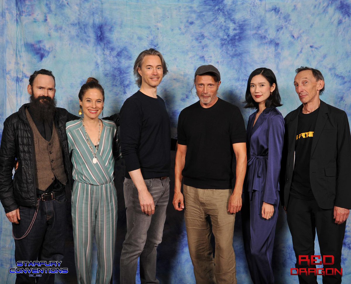 starfuryevents's tweet photo. Hannibal guests at Starfury: Red Dragon 6. https://t.co/oMsHHgP05b