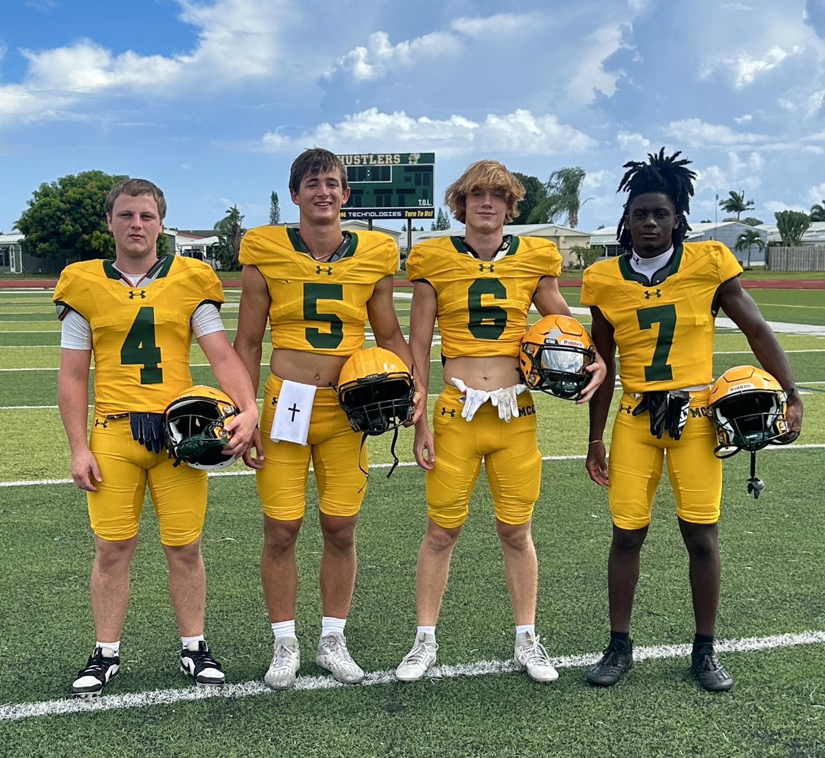 ckelley4_'s tweet photo. Senior Season Loading! #MCC #hustlers
@CoachTillman 
@SpaceCoastO 
@CoachKnoxMCC 
@WicksCameron 
@Neefy87 
@BrettA321 
@DougOliveiraMCC 
@ballcoachbobby 
@raefsu23 
@larryblustein
@SportsBrevard 
@bighitslive https://t.co/pAnwdg1N63