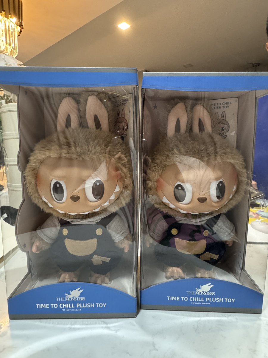 thamolpan's tweet photo. ขายลาบูบู้ ตัวละ4000 ของเเท้100%⚡️⚡️ 
Labubu - Time to chill x how2work
#ตลาดนัดpopmart #ตลาดนัดกล่องสุ่ม #POPMARTTH #crybaby #ตลาดนัดลาบูบู้ #ตลาดนัดLabubu #labubu https://t.co/RFE3ds9eZv