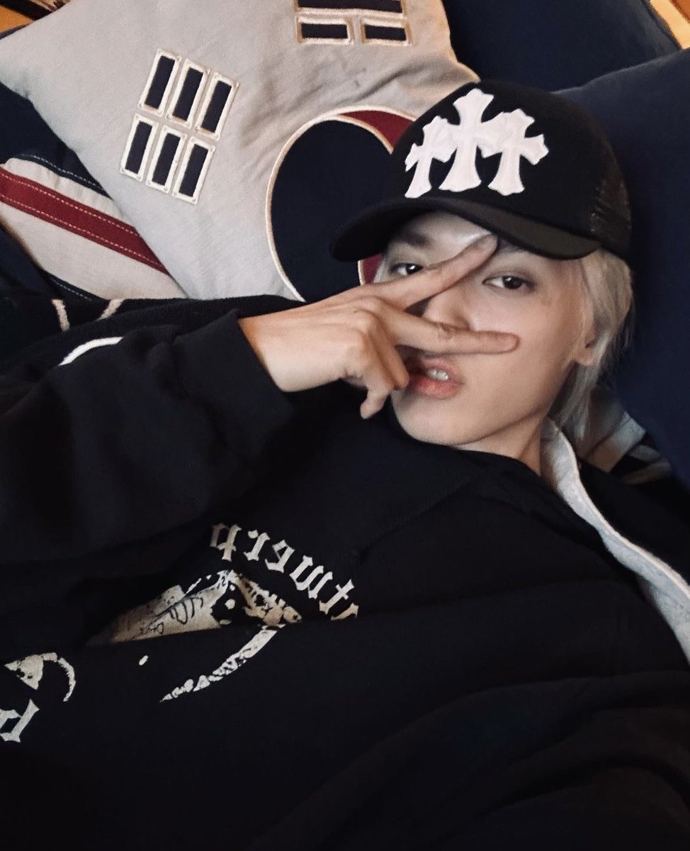 yookaolee's tweet photo. (PRE) CHROME HEARTS ✮⋆˙  

𖦹 63,630  

สั่งทาง dm ₊˚⊹♡ 
#ตลาดนัดnct #ตลาดนัดnct127 #taeyong #iloveme_nct https://t.co/XYSLWXVxS5