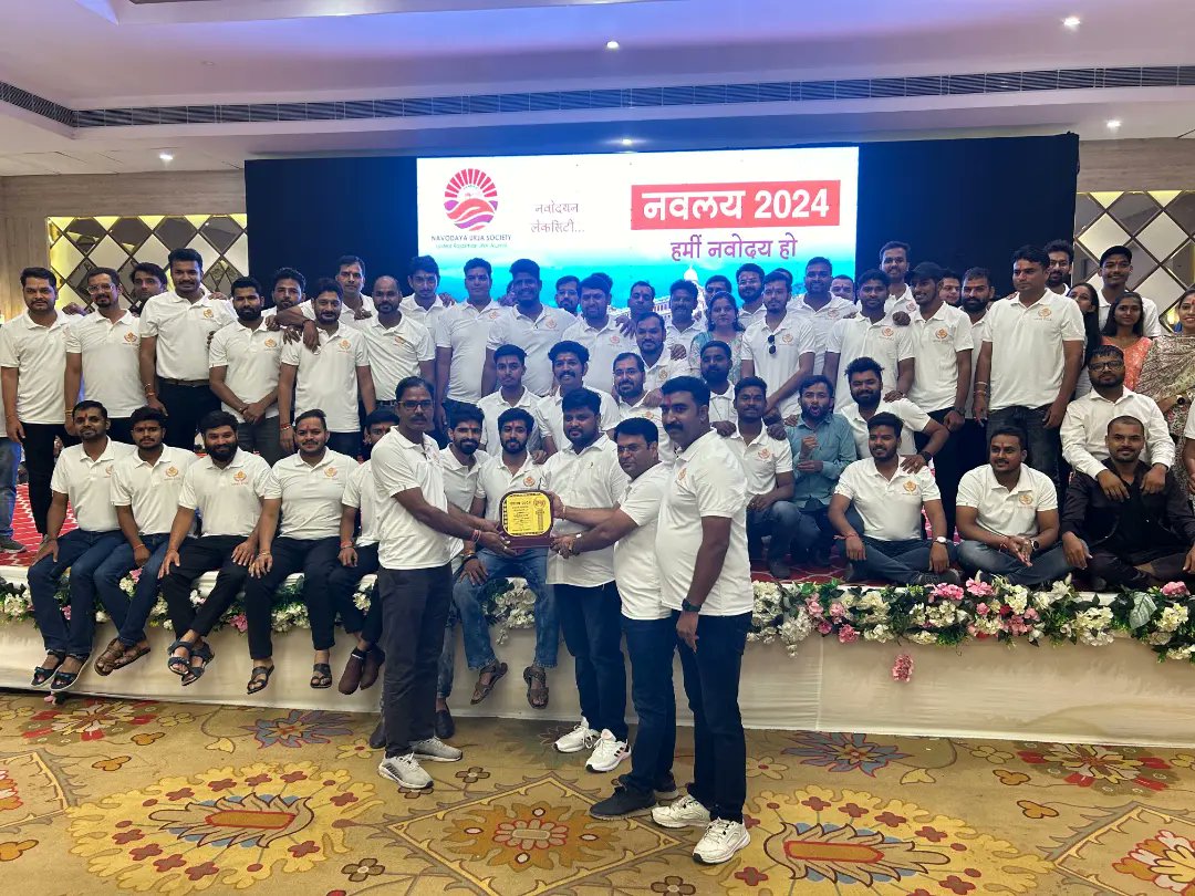 MlaThawarchand's tweet photo. झीलों की नगरी उदयपुर में "नवोदय ऊर्जा सोसायटी, राजस्थान" व नवोदयनस @ लेक सिटी के संयुक्त तत्वावधान में एलुमनी मिट "नवलय" नवोदय राजस्थान का आज उदयपुर में नवलय 2024 कार्यक्रम आयोजित हुआ जिसमे राजस्थान के अलावा अन्य राज्यों से भी नवोदयांस शामिल हुए l https://t.co/BjsiXAe6ll