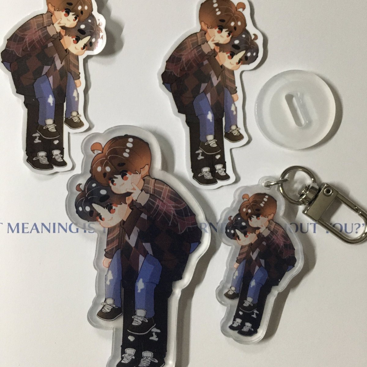 fifteenlovebot's tweet photo. ⋆˚🐾˖° love mail .ᐟ

     𖦹 my jakehoon mail finally came home safely today! thank you saur much for these cuties po and for the little gift. i will treasure them po! until our next one 🫶🏻

#hellopusamails | #ArigathanksCherHee @thenov15thbaby 💗 https://t.co/B8ntNJ5Lye