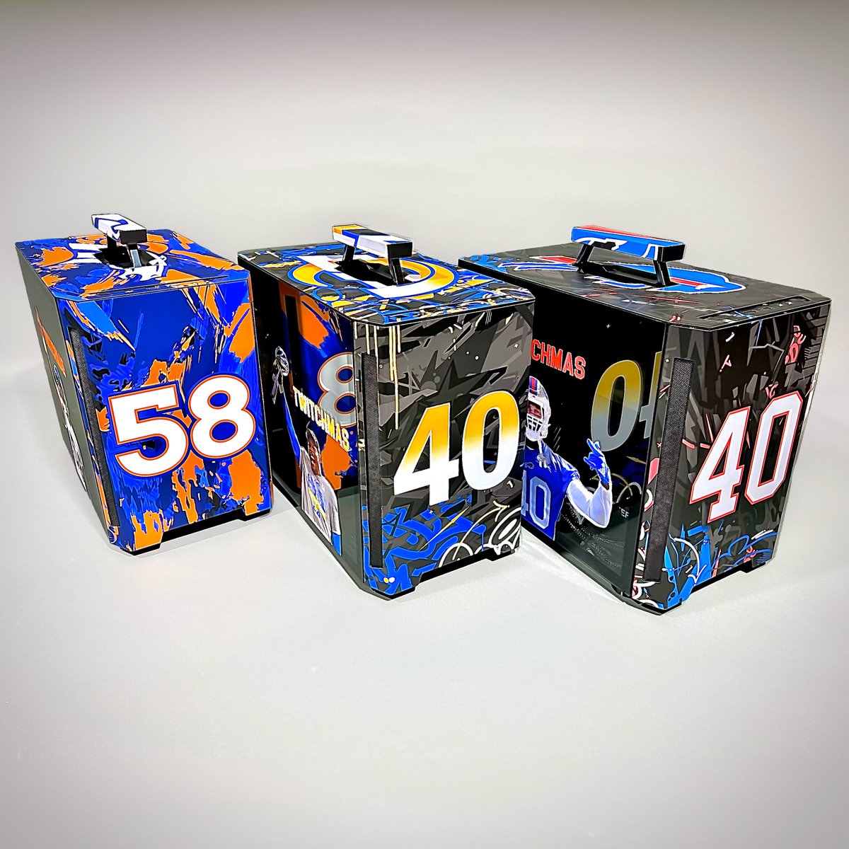 HB_Customs's tweet photo. Who else is ready for football season to start? I’m going to be showing off some NFL themed builds this week and first we have a custom trio made for @vonmiller’s 2022 twitchmas. One for the Bills, Rams, and Broncos!
#gamingpc #streamingpc #pcbuild #nfl #vonmiller https://t.co/sEdH2GjEFi