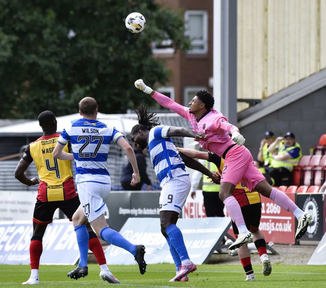 Myles Roberts tweet media