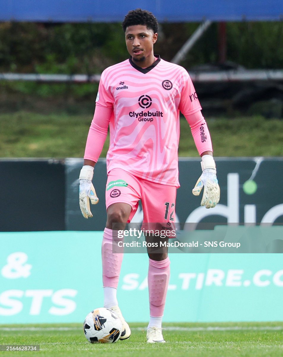 Myles Roberts tweet media