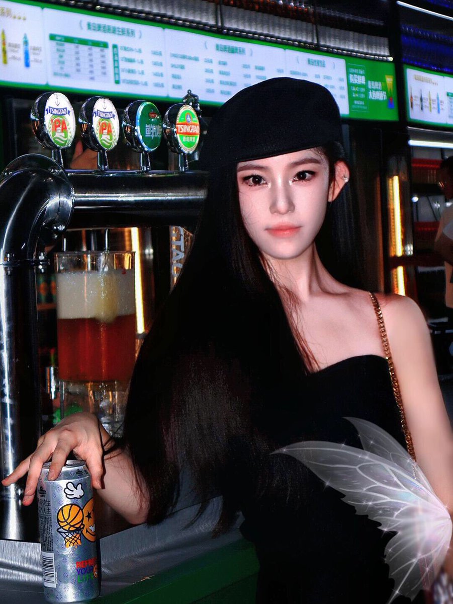 LiJiaYu52's tweet photo. Tipsy. https://t.co/XEFbcwk9f1
