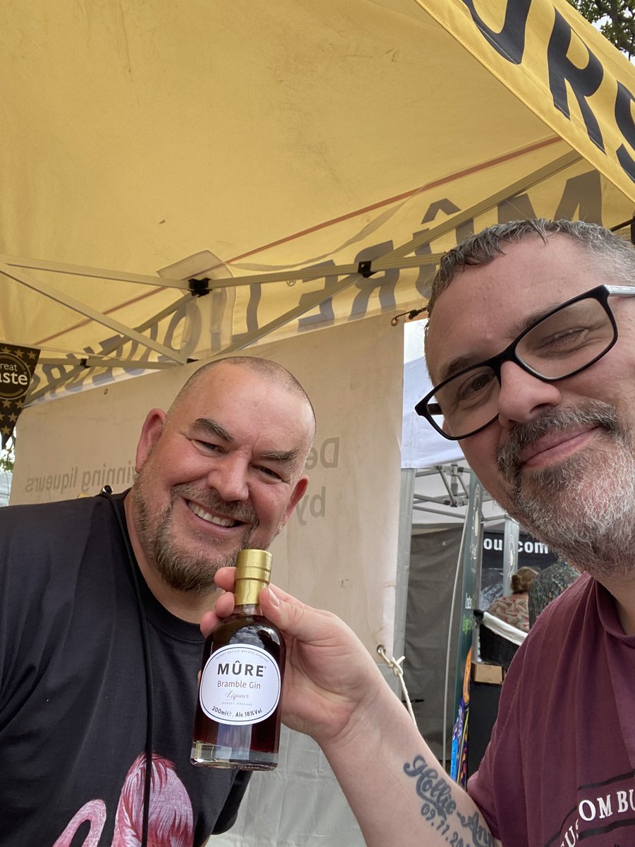 daLoftmeister's tweet photo. Not everyday you get to taste food and drink, made by a @MasterChefUK winner! The wife loved it @matkiwi thank you! #dorsetchillifestival https://t.co/uRJmKYBAqC