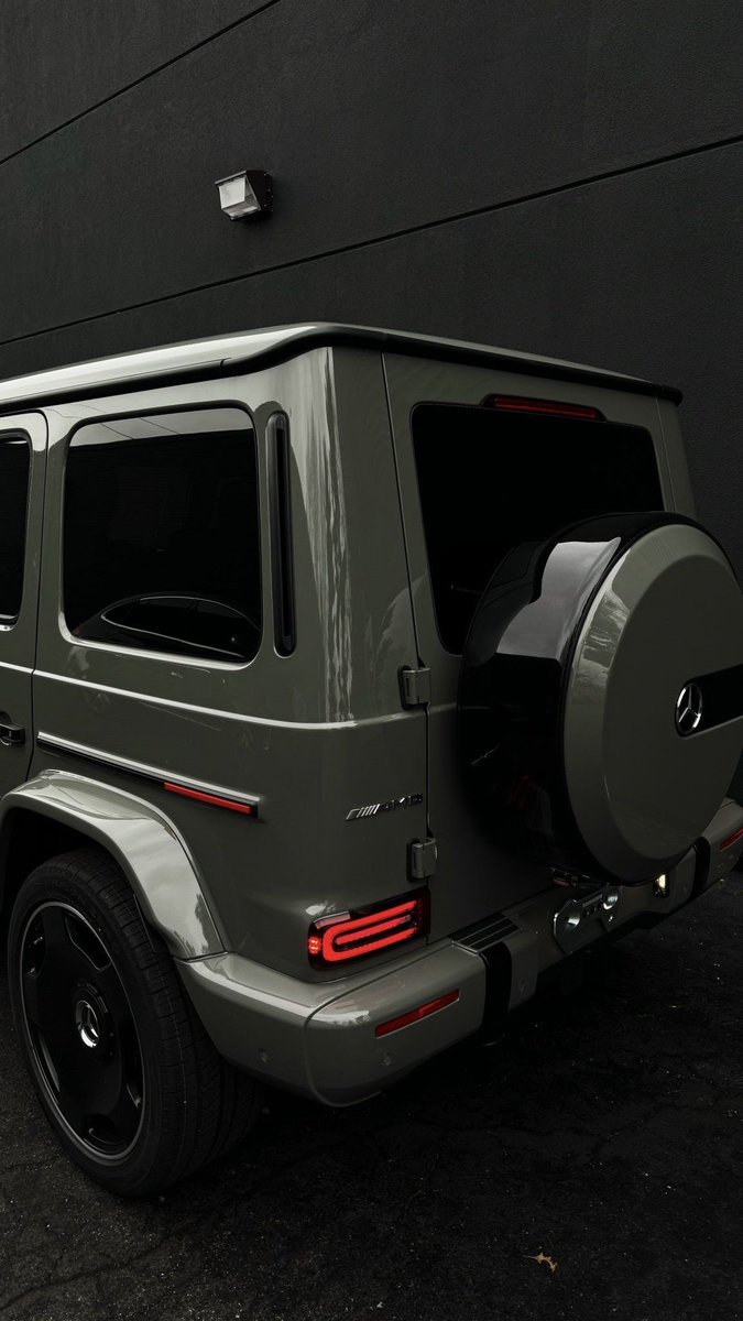 otgo_biltp's tweet photo. 2024.08.25-нд Монголд очих Mercedes Benz G-Class зарна бензин автомат 4.0 ААҮА дугаар дагалдуулж өгнө (2022/2024)  үнэ 580саяаас бусад мэдээллийг дм-ээр авна уу. 
RP хийж ❤️дарж өгсөн хүмүүс дундаас рэндомоор 1 хүн шалгаруулж 200$ шилжүүлье ээ. https://t.co/39m1wUjIUD