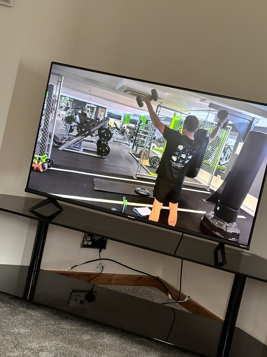 LuckzvTwitch's tweet photo. @Syndicate Spent the whole weekend moving from West Midlands to West Yorkshire, finally ready to sit down and watch Fridays Vlog.. ON THE BIG TELLY! https://t.co/KffQrTCW74