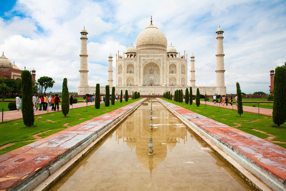 The Taj Mahal, an architectural marvel in Agra, India, is a symbol of eternal love and a UNESCO World Heritage Site. Its stunning white marble facade and intricate details make it a must-visit destination. #TajMahal #Agra #India #WorldWonder #Travel #History #Architecture