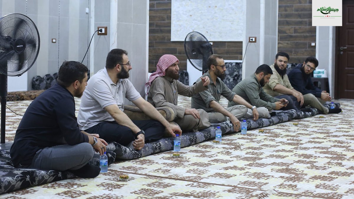 jaishalslam's tweet photo. جانب من زيارة إخواننا في قيادة "الجبهة الشامية" لقيادة #جيش_الإسلام. https://t.co/5o0uSFQo9V