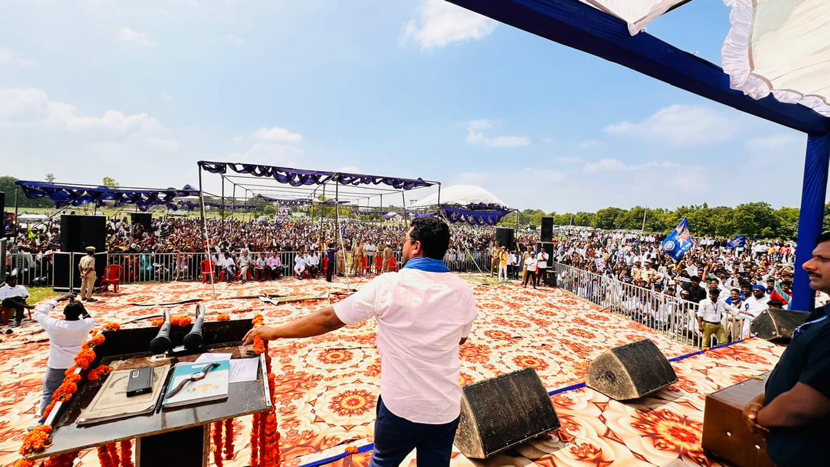 BhimArmyChief's tweet photo. आज मिल्कीपुर विधान सभा जिला अयोध्या में अपनों के बीच। https://t.co/gAGWYVY4vi