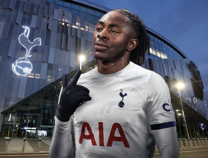 𝘾𝙝𝙖𝙤𝙨 tweet media