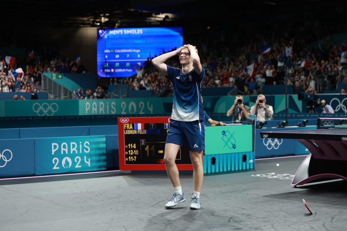 ffttofficiel's tweet photo. Une victoire pour l’histoire 🥉

#TeamFrance 🇫🇷

📸 Rémy Gros https://t.co/nZZSAQ1yCb
