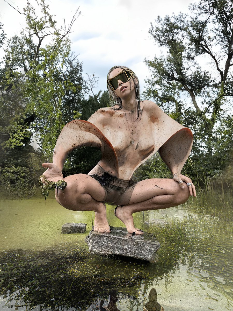 the_SYKY's tweet photo. 🦎 Constantine Semiramis wears the Mud Fighter by @TaskinGoec, from SYKY Drops 003. 

Shop the piece: https://t.co/tlavMNdspA

#SYKYDrops #DigitalFashion https://t.co/iWqwJcuUIG