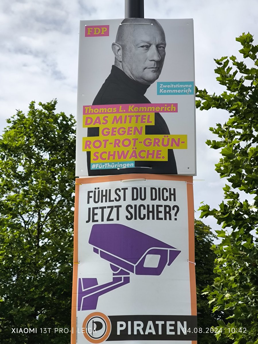 🤔 Dabei hat doch Kemmerich für "Rot-Rot-Grün" seinen Platz geräumt.😅
👉🏴‍☠️ wählen!💪