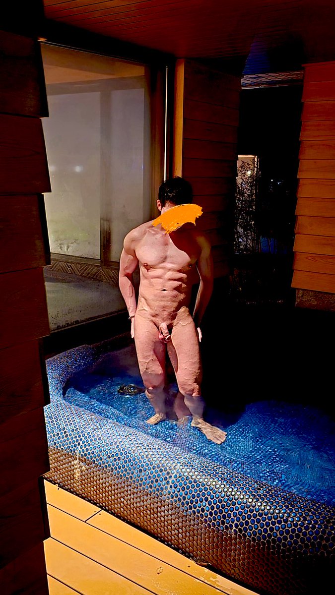 ExhibitAsian's tweet image. Onsen ♨️