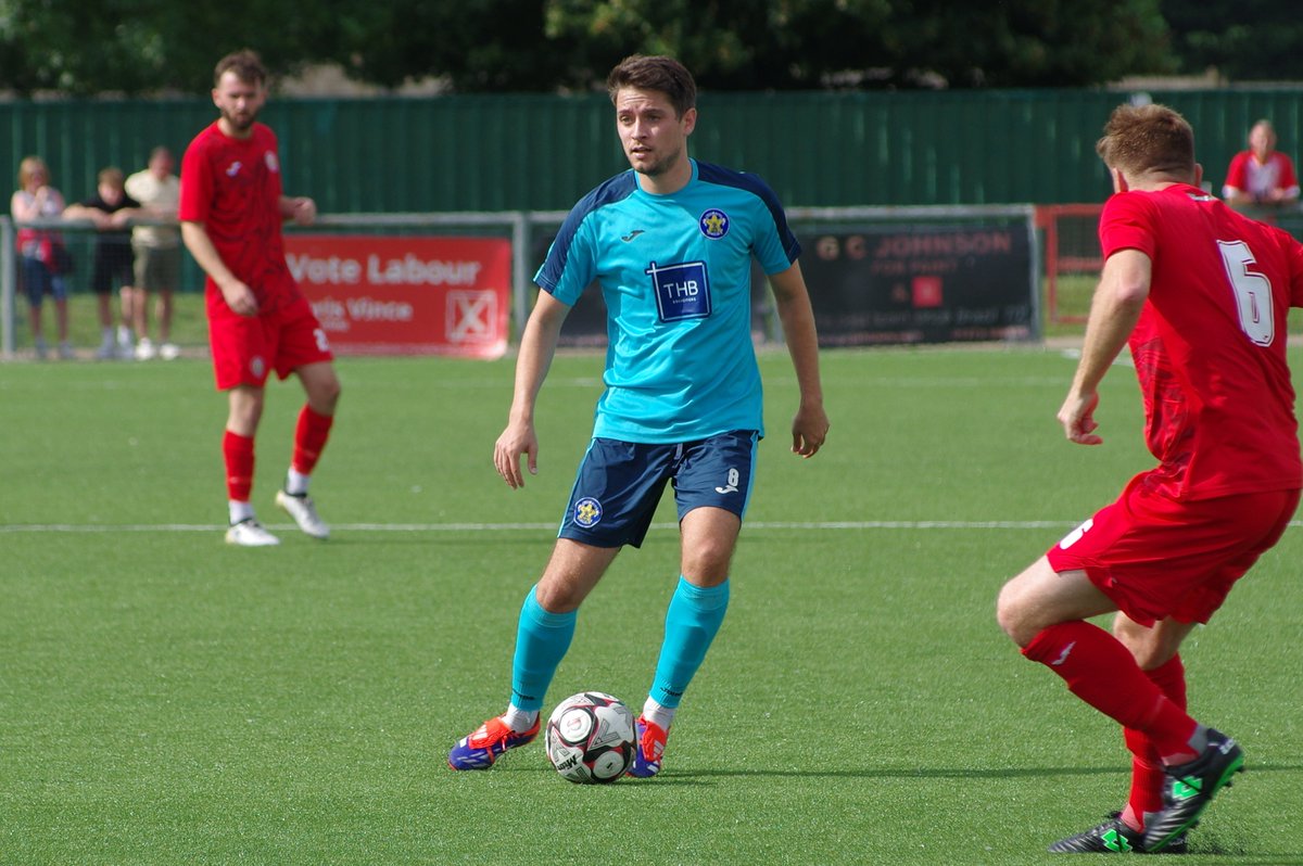 RayleighFootie's tweet image. A few photos📸 from Rayleigh Town’s Fab 1-0 win away at Harlow Town, Excellent from all the team 3pts and a clean sheet🤩🫡
@RayleighTownFC1 @NonLeagueCrowd