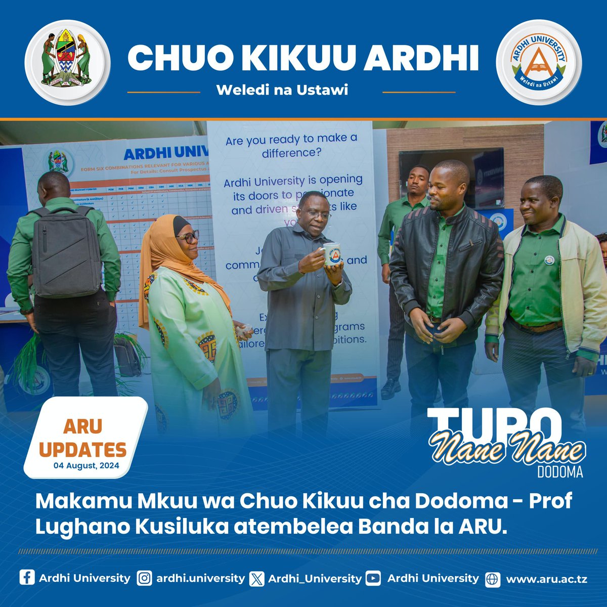 Prof. Lughano Kusiluka, Makamu Mkuu wa Chuo Kikuu cha Dodoma atembelea banda la Chuo Kikuu Ardhi #aru #udom #elimuyajuu #nanenane #dodoma #weledinaustawi