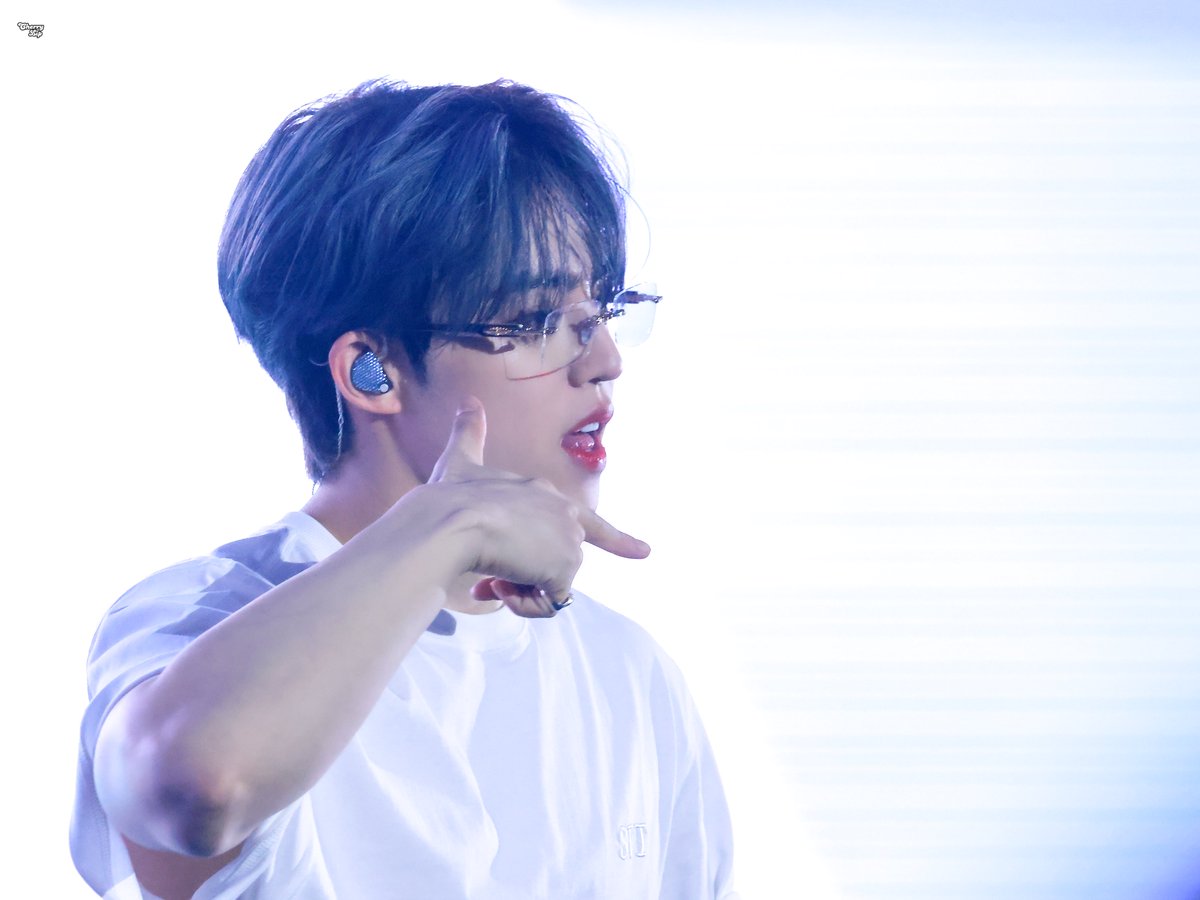 CherryLip_95's tweet photo. 240724

Chiring Chiring📞

#SCOUPS #에스쿱스 #승철 #エスクプス 
#SEVENTEEN  #세븐틴 https://t.co/FqVqK3dn86