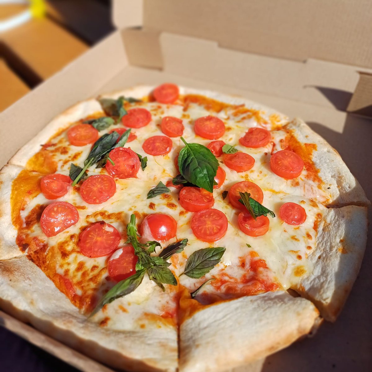 cedarbarn's tweet photo. Today at Cedarbarn:
πSadly the PYO patch is closed today as we are between varieties
π The miniature railway is running from 10 am to 3 pm
π The trailer is open for homemade pizza, ciabatta and drinks Sunday 11 am to 3 pm
#thingstodoinpickering #cedarbarnrailway #pizza https://t.co/cwckrv6vtA