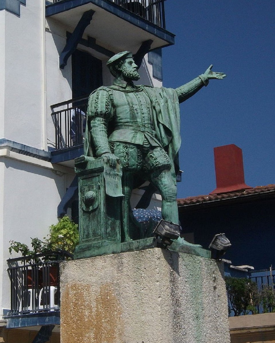 HistoriaeBlog's tweet photo. Tal día como hoy de 1526 fallecía Juan Sebastián Elcano, el marino y explorador español que completó la primera circunnavegación de la Tierra en la historia.

#juansebastianelcano #fernandodemagallanes #primeracircunnavegación #historiadeespaña #historiamoderna #historiae https://t.co/JvGCdpeuW6