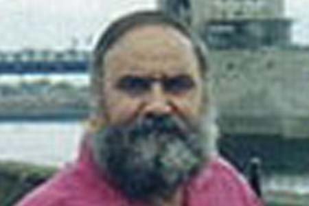 #TalDiaComoHoy #ETA mató en 2002 #SantaPola a  la niña de 6 años Silvia Martínez y al jubilado Cecilio Gallego. Pretendían matar a más niños y a sus padres porque eran <a href="/guardiacivil/">Guardia Civil</a>, para ello pusieron una bomba de 100 kg.

#ataudesblancos

#memoriareciente

Esto era ETA

🧵