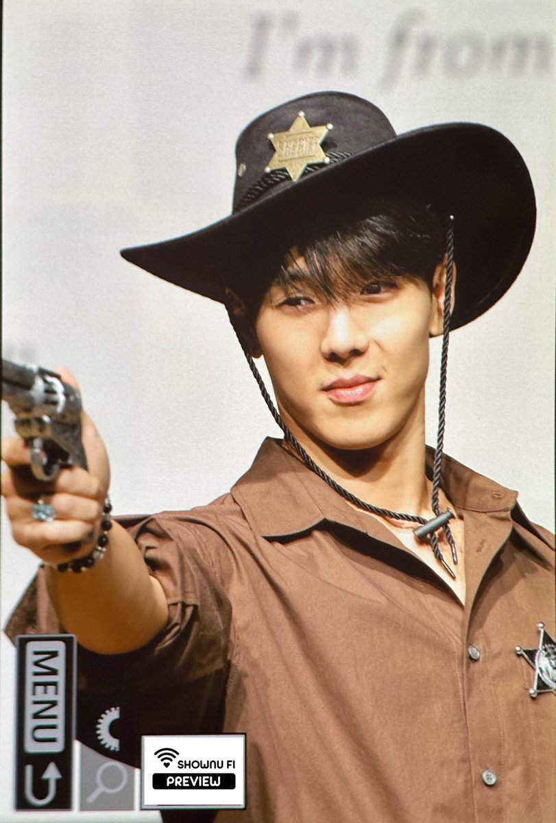 shownu_Fi's tweet photo. 240804 아임프롬 팬싸 

빵야🔫

#셔누 #SHOWNU #ショヌ
#몬스타엑스 #MONSTA_X @OfficialMonstaX https://t.co/SHvFpa2HDo