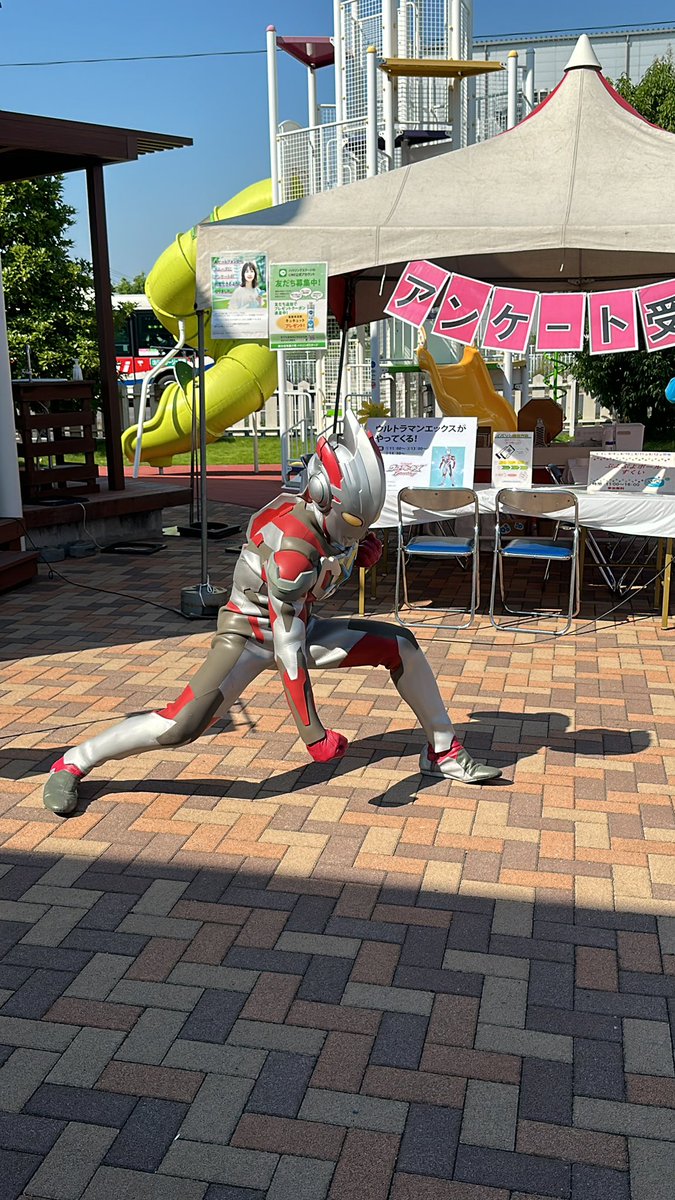 zr030blz's tweet photo. 初えっくすさんバリ優しかった🥹
息子のこと撫でくりまわしてくれてありがとう🙏

そしてお見送りの時に息子を最前に入れてくれた素敵なお姉さんも本当にありがとうございました🙇‍♀️

#モラージュ菖蒲 https://t.co/H6JJ5pV0Vj