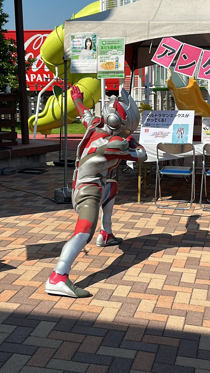 zr030blz's tweet photo. 初えっくすさんバリ優しかった🥹
息子のこと撫でくりまわしてくれてありがとう🙏

そしてお見送りの時に息子を最前に入れてくれた素敵なお姉さんも本当にありがとうございました🙇‍♀️

#モラージュ菖蒲 https://t.co/H6JJ5pV0Vj