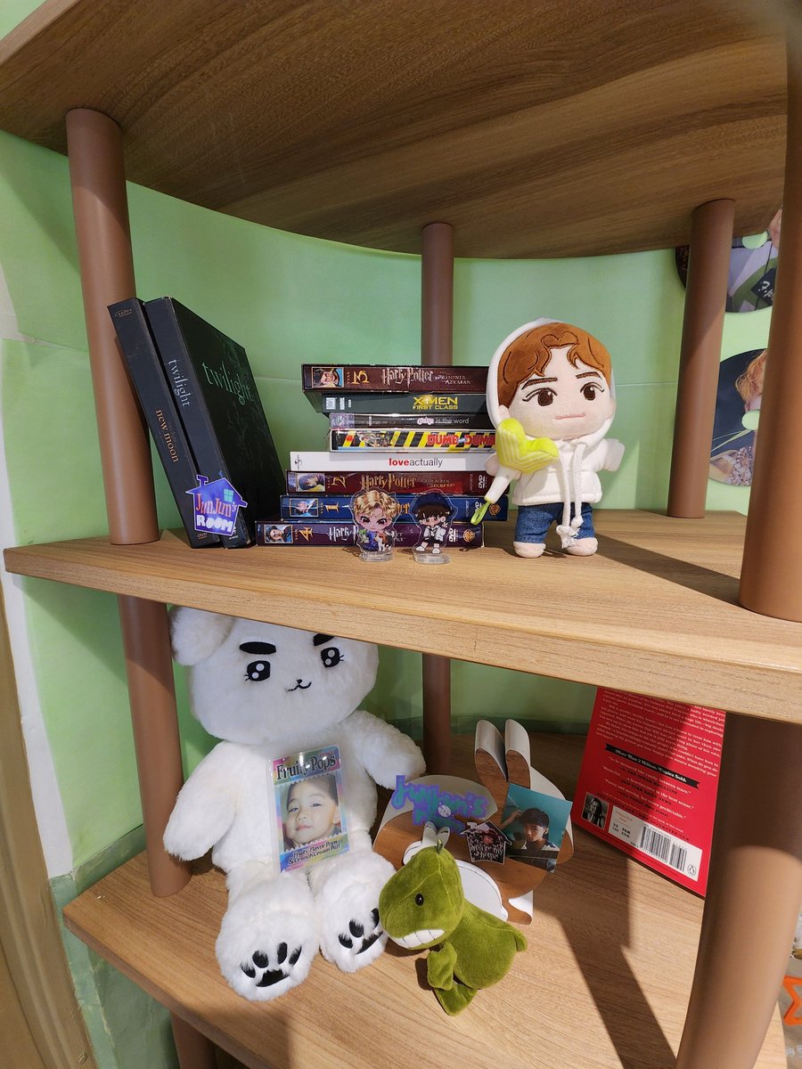 Our JunJun 🎂🐶🩷
คาเฟ่น่ารักมากค่า~~

#HAPPYXIAOJUNDAY
#JunJunsRoom