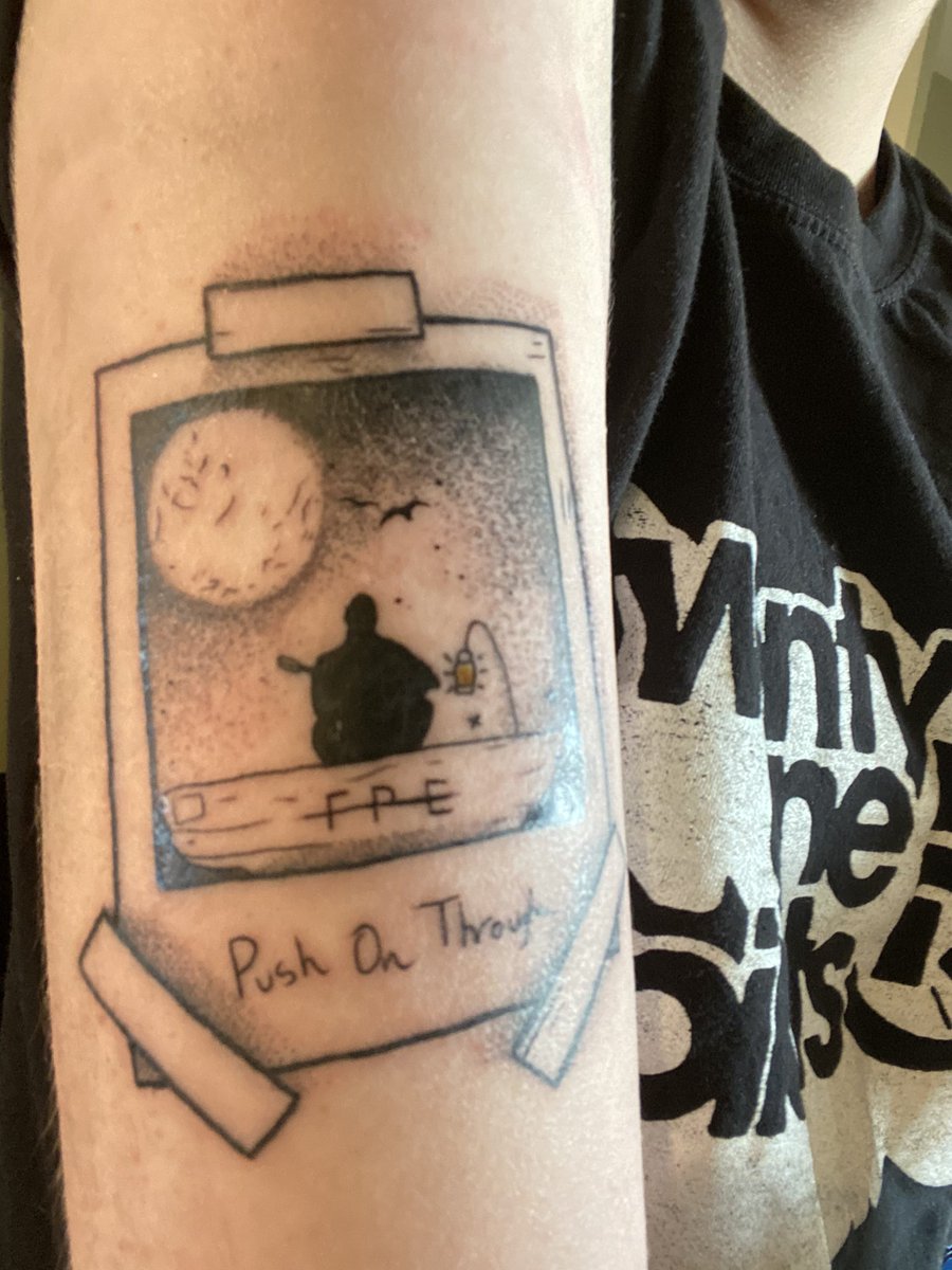 graciebrown21's tweet photo. Day 6 of getting @tylerrjoseph and @joshuadun to notice my new tattoo dedicated to them ❤️love this band with all my heart https://t.co/cA98xazsYj