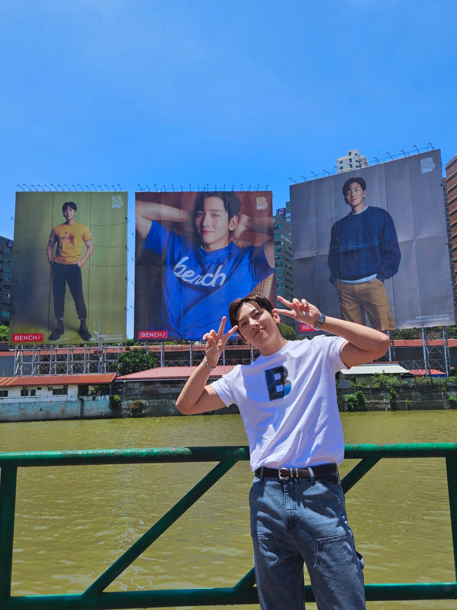 benchtm's tweet photo. Just when you thought our EDSA billboards couldn't get any more iconic. Welcome back to the Philippines, Ji Chang Wook!

#BENCHMomentsWithJiChangWook
#BENCHxJICHANGWOOK
#GlobalBENCHSetter https://t.co/o5dAZyjzXA