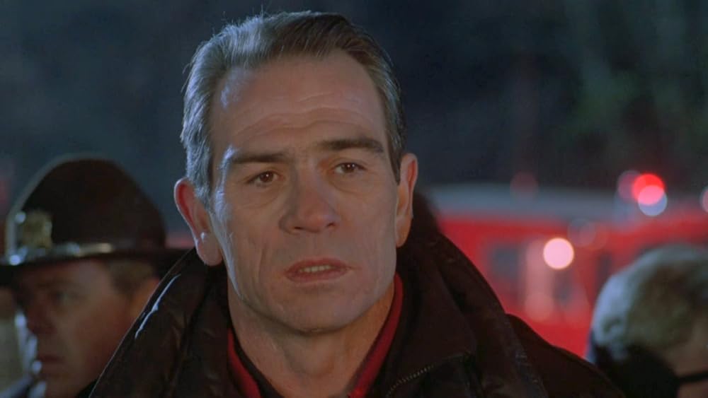 ATRightMovies's tweet photo. Some of the funniest lines in the film were improvised, such as Gerard saying “Think me up a cup of coffee and a chocolate donut with some of those little sprinkles on top.”

15/34 https://t.co/0oXDIdiVuo