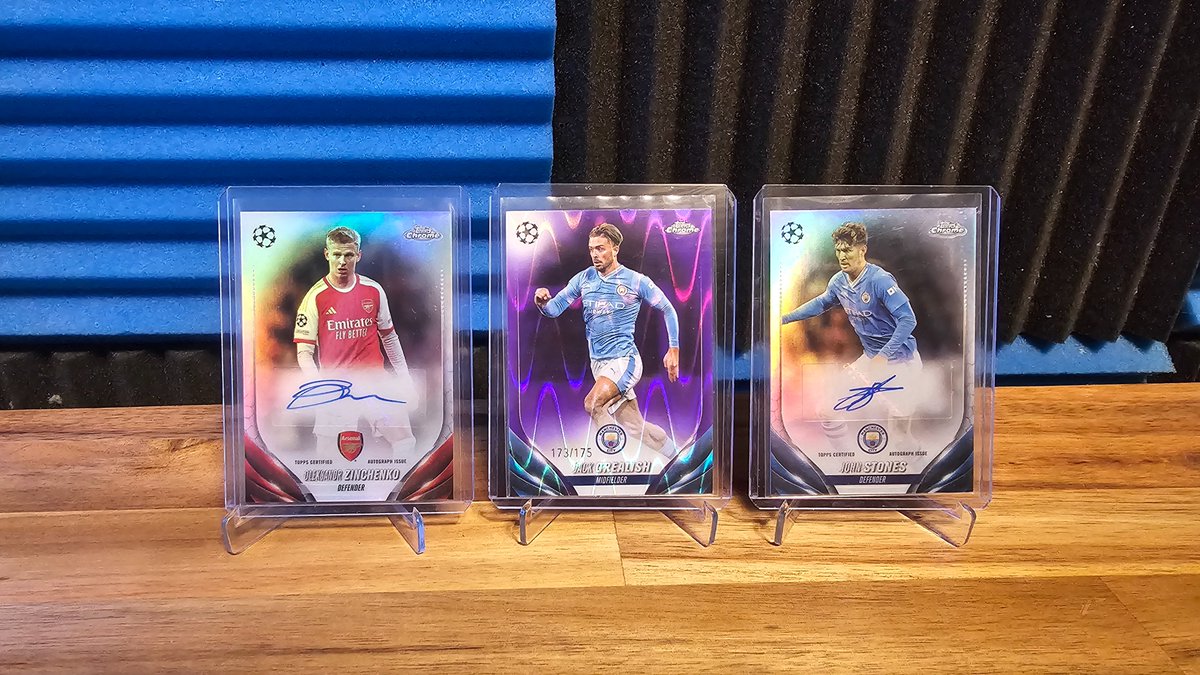 mat1peussa's tweet photo. #Topps
Ouverture des #JumboBox UEFA 2023/24 avec de belles signatures surtout celle numérotée 13/25 de #Camavinga
Les cartes Golazo De Lionel #Messi, #Musiala et #Ibrahimovic
Et une carte rare de #Bellingham Tifo
@Camavinga @Ibra_official @BellinghamJude @JamalMusiala https://t.co/xZ0jYMcVBS