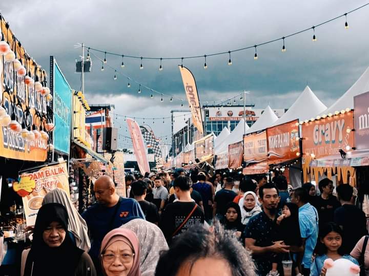 moreomotel's tweet photo. 🇹🇭 Thai Street Food 【Bintulu】
📍EMART
#EatNiaBintulu #Bintulu https://t.co/099i8P9CHA