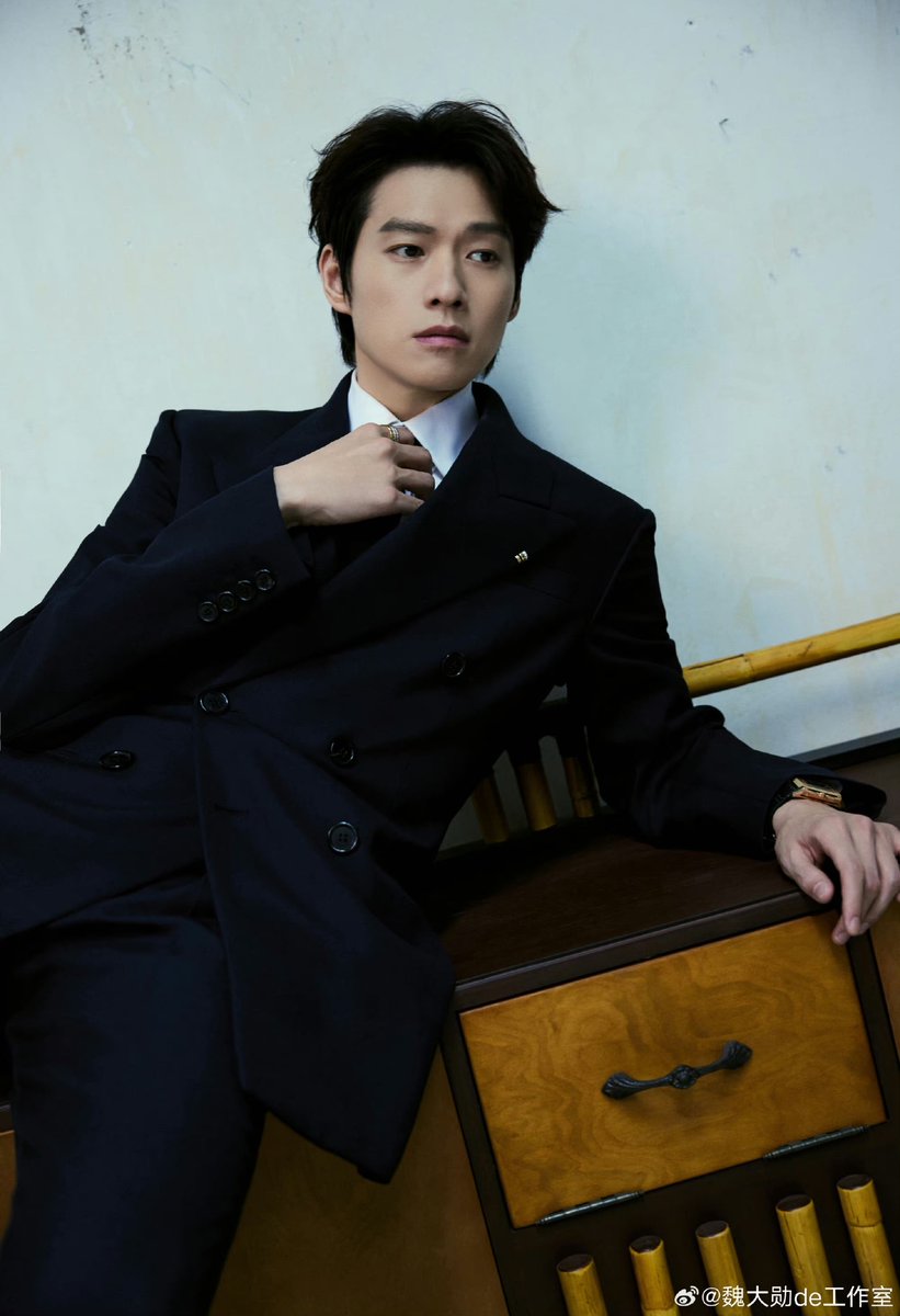 dramapotatoe's tweet photo. #WeiDaxun for the 37th Hundred Flowers Awards

More - https://t.co/H1ziZF71OD https://t.co/4aZBnFYSCh