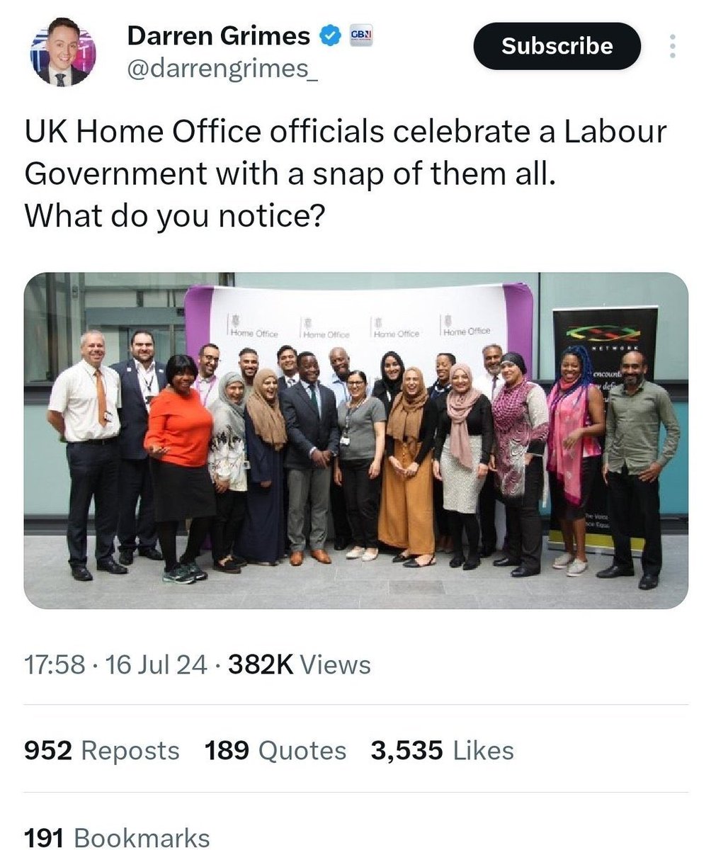 NeilFra97674870's tweet photo. Hi @jet2tweets - this is Darren Grimes who is a GB News presenter; he’s an inciter of the far-right violence engulfing our country. 

If you never ever want me as a customer, just keep advertising on GB News, because it sort of makes me think you’re endorsing their hate. https://t.co/XFU8qhdDTO