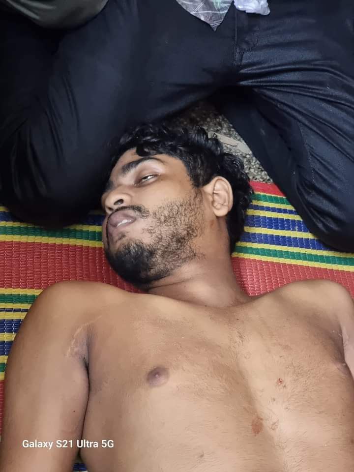 revolt_71's tweet photo. The goons of BAL shot at the protestors in Pabna as three protestors were martyred. 

#HasinaWorseThanHitler 
#HasinaMustGo 
#HasinaOut 
#StepDownHasina https://t.co/14rWUl06AC