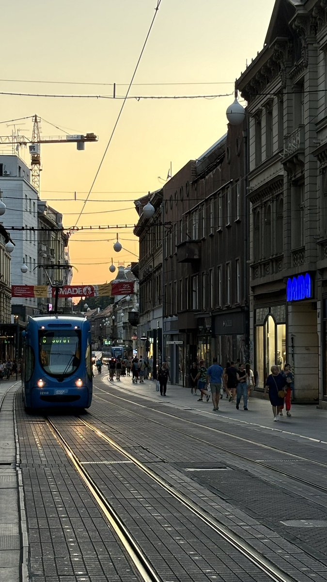 Marco_Carrascal's tweet image. 📸🇭🇷🇸🇮En algún momento entre Eslovenia y Croacia, me he creído fotógrafo parece ser.