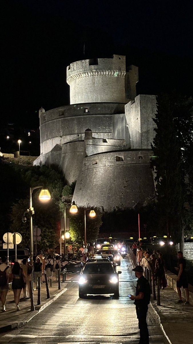 Marco_Carrascal's tweet image. 📸🇭🇷🇸🇮En algún momento entre Eslovenia y Croacia, me he creído fotógrafo parece ser.