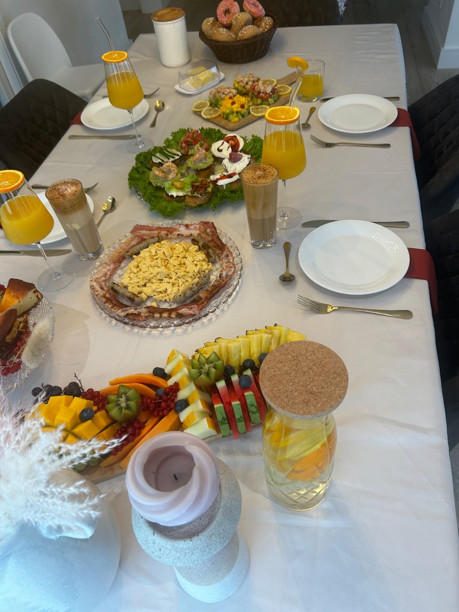 d4v_e's tweet photo. Sunday brunch….
A l occasion de absolument rien du tout…
#DimancheMidi https://t.co/Talg7pLnxH