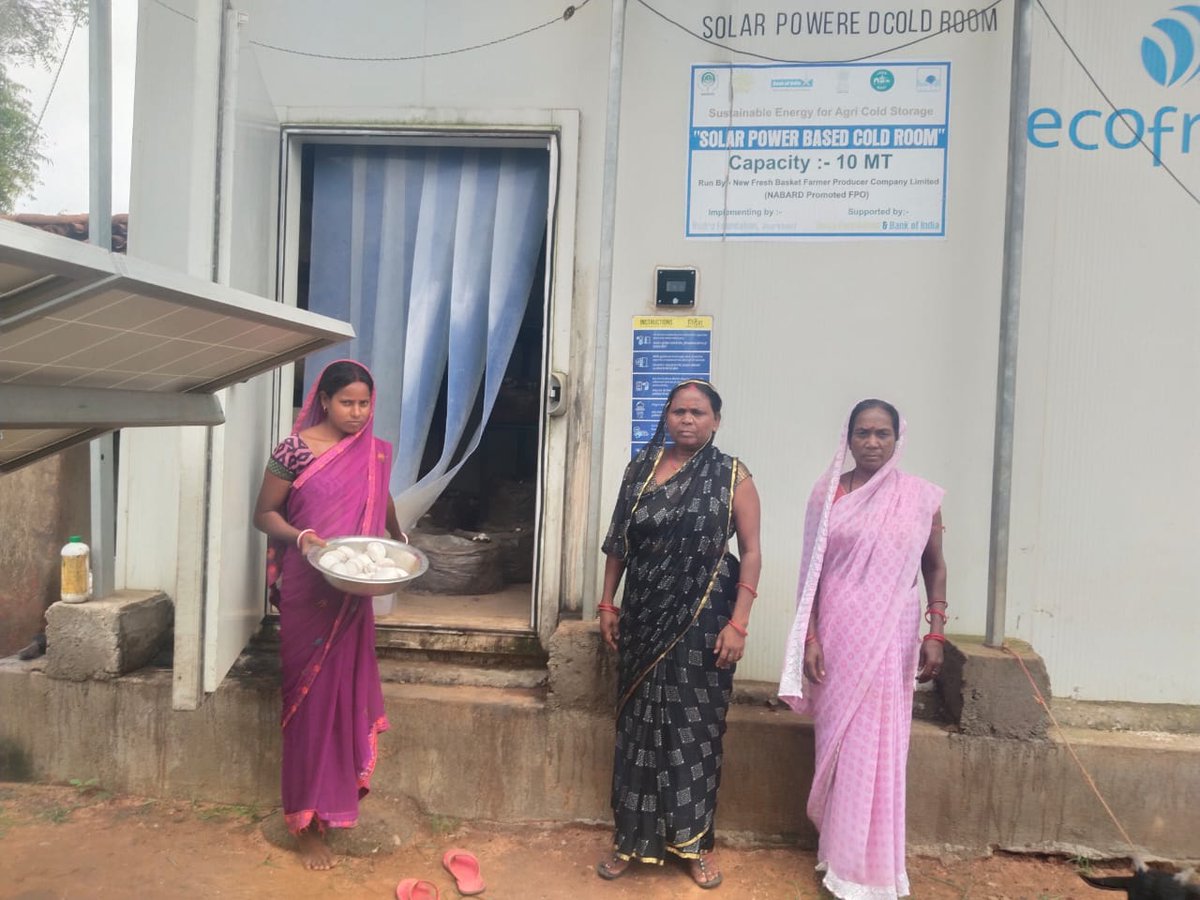 RudraFoundatio1's tweet photo. Farming of Button Mushroom Production in Solar Cold Room by Women Farmers of New Fresh Basket FPCL,Gandey after MEDP Training Conducted by @RudraFoundatio1 and Supported by Nabard.
 Solar Cold Room installed under @AgriInfraFund with financial support of @SELCOFoundation https://t.co/nngMAhdd1E