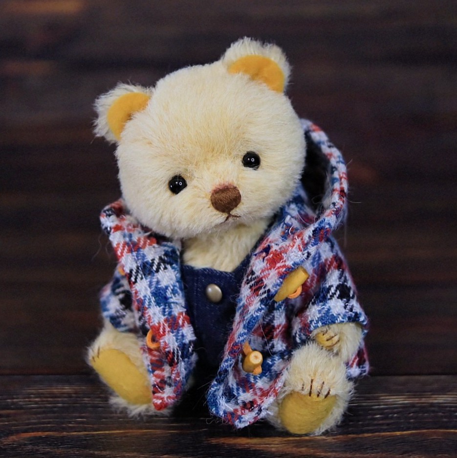 HEROsBear's tweet photo. 2024年8月24日(土)12時〜
阪神梅田本店様 en to en様
『ロンドンを旅する小さなお友達』🇬🇧
に出展します🎵
17センチ
シュタイフシュルテ製アルパカ
全部で9🐻体参加します。
機会があればぜひご覧ください💕
#阪神梅田本店
#herosbear
#entoen https://t.co/R6OWnn18aY