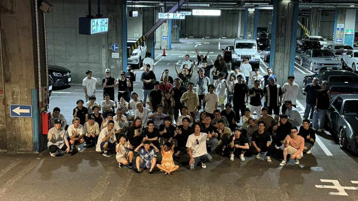 naokazu0005's tweet photo. 来週土曜日はアメ車乗り・アメ車好きが集まるKOBE HOT NIGHT🖤
今回で3回目の激アツMT！アメ車乗りの方は参加はもちろん見学したい方は徒歩でも国産でも参加OK！✨
※空ぶかし・ポイ捨て厳禁！空ぶかしされた方は退場させてもらいます！💥
ルール守って楽しんでもらえると嬉しいです✨
今回はZL1で参加 https://t.co/wzJ19AAykR