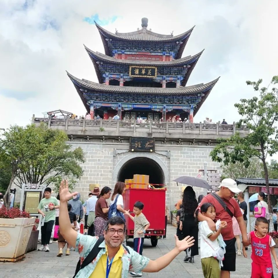 DONEURO20's tweet photo. Antigua Ciudad de Dali, China https://t.co/kUuotrUKfY