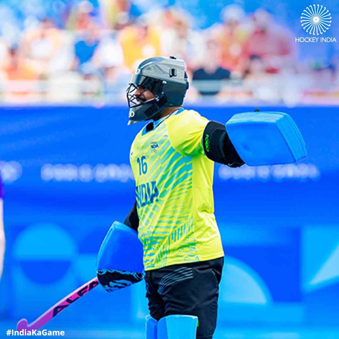 prabhatdeep1's tweet photo. @TheHockeyIndia @OlympicKhel Apna Emi Martinez.
Proud of u wall https://t.co/Tbtkls7Y6y
